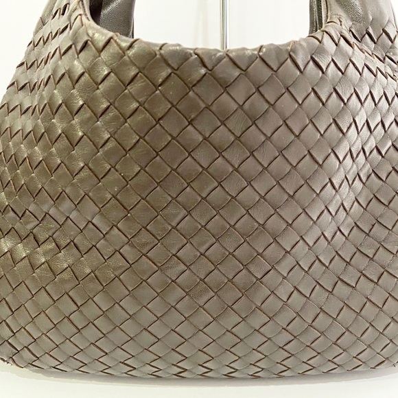 Bottega Veneta ‘Campana’ Intrecciato Hobo Bag - Picture 4 of 16